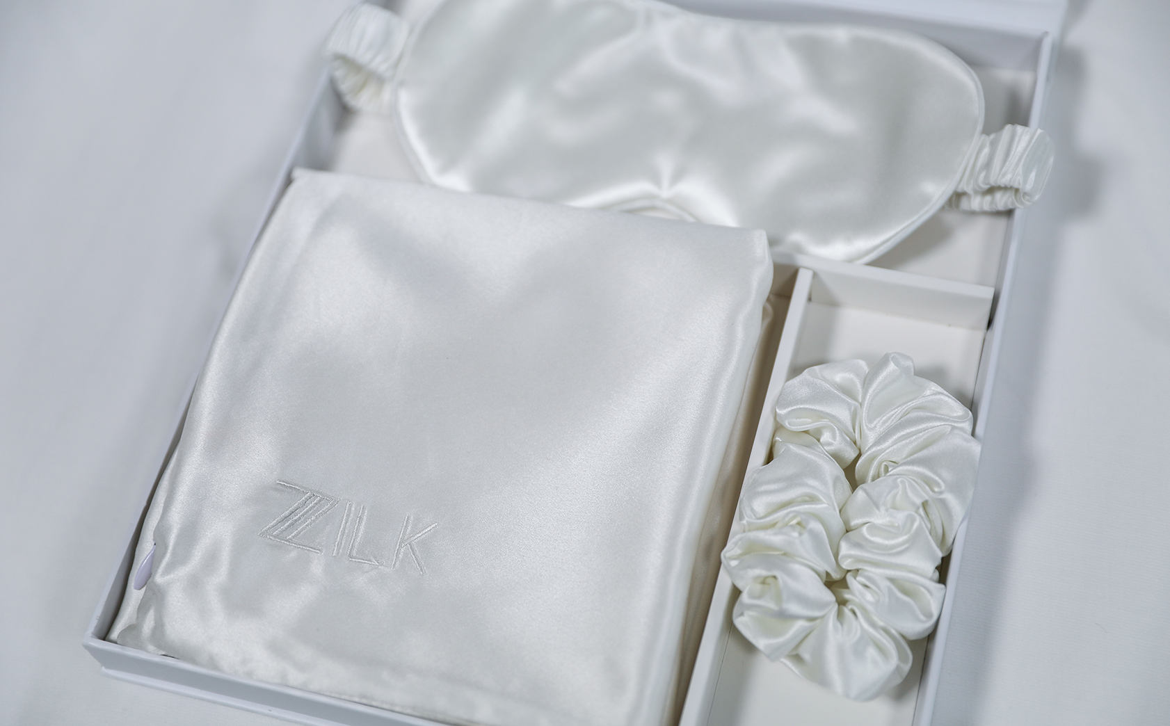 Beauty Silk Sleep Kit 100% Mulberry 25 Momme | White
