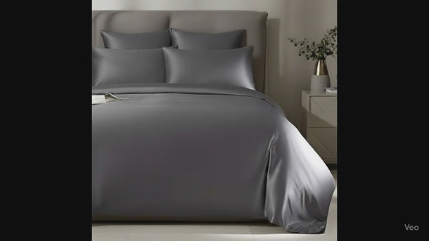 Video of ZILK Darkgray silk duvet cover highlighting texture and fit